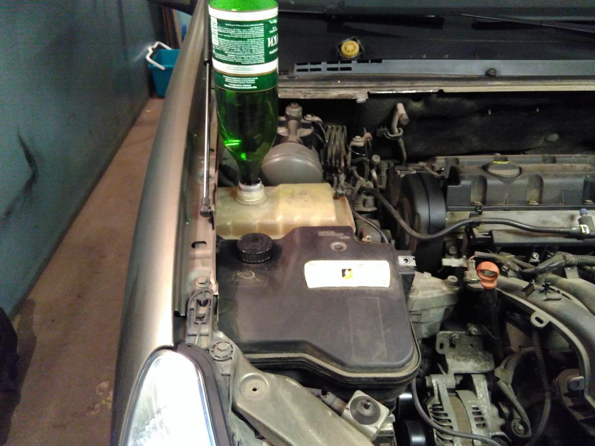 Замена охлаждающей жидкости | Ford Mondeo 4 manual