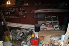 Бардак в гараже