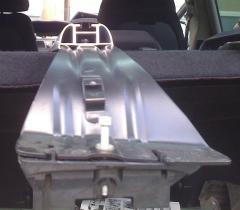 Крепление поперечины