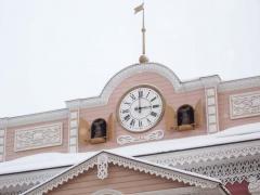 часы пробили 3.