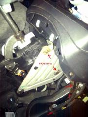 Ржавчина под рычагом КПП