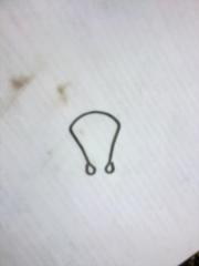 фиксатор патрубков под капотом ХР