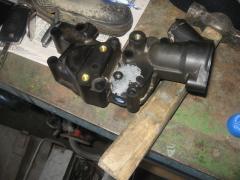 заклеил снаружи