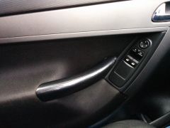 Ручка двери водителя