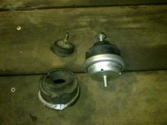 правая опора  двиг внешний вид